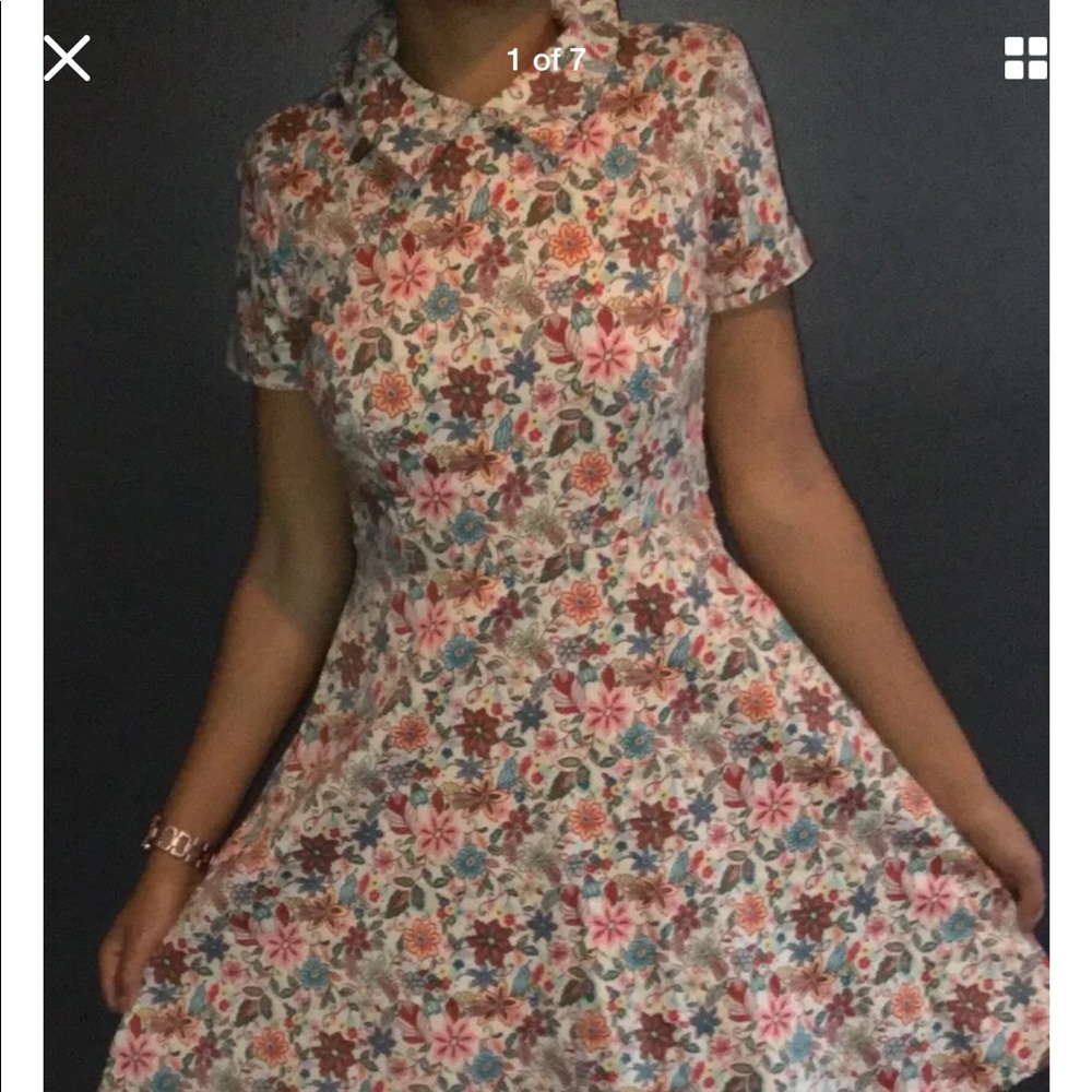 LUSIO COTTON FLORAL DRESS SIZE M